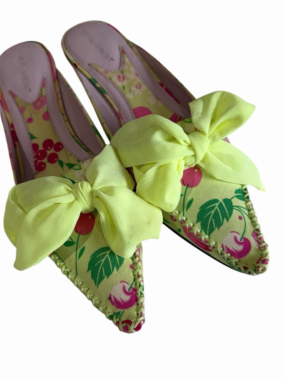 Nine West Light Green Cherry Print Pointed Toe Slides Sz 7